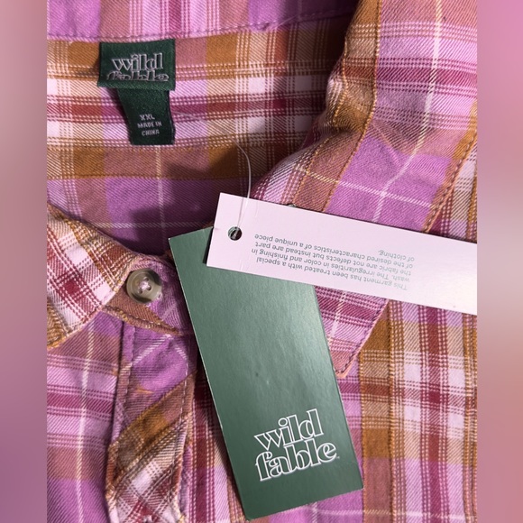 Wild Fable Women’s Pink Plaid Cropped Over-Sized Frayed Edge Flannel Shi… - Picture 9 of 11